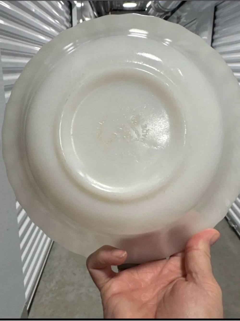 Anchor Hocking White Scalloped Serving Bowl